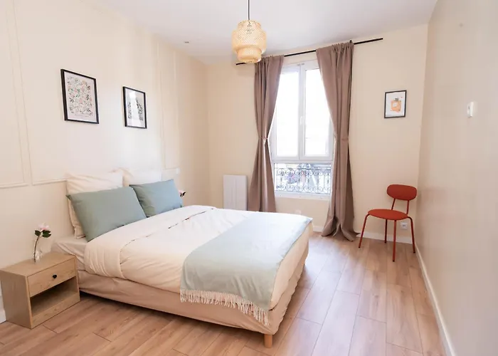 Le Petit Haussmann Clichy